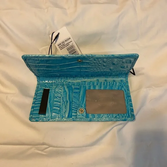 Brahmin 🎄NWT Ady Wallet tropic blue - Picture 3 of 3